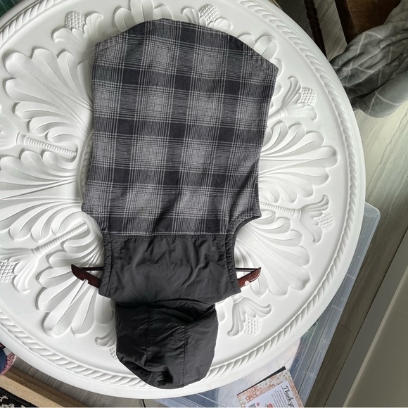 - Xs  Columbia fleece vest - Picture 9 of 10